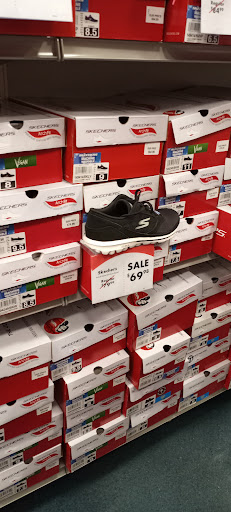 Shoe Store «Shoe Carnival», reviews and photos, 1500 Greentree Blvd, Clarksville, IN 47129, USA