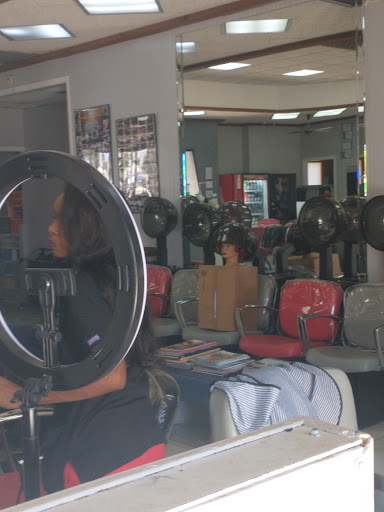 Shopping Mall «Coral Square Shopping Center», reviews and photos, 3006 US-1, Fort Pierce, FL 34982, USA