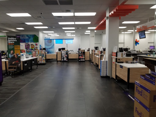 Print Shop «FedEx Office Print & Ship Center», reviews and photos, 4717 Sharon Rd #1a, Charlotte, NC 28210, USA