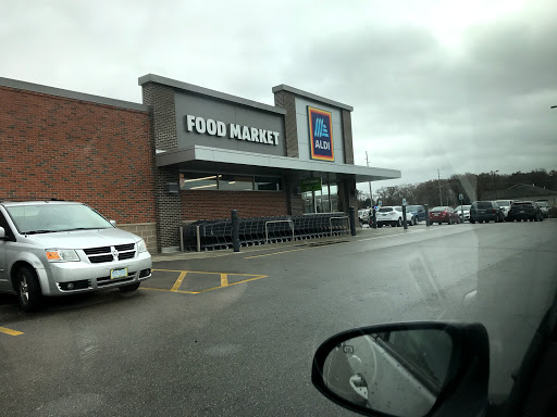 Supermarket «ALDI», reviews and photos, 3701 Commerce Dr, Warsaw, IN 46580, USA