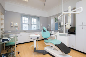 Minto Dental Care and Implant Centre