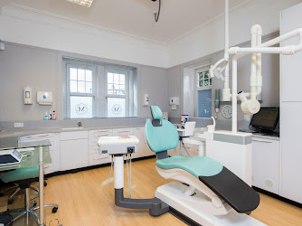 Minto Dental Care and Implant Centre