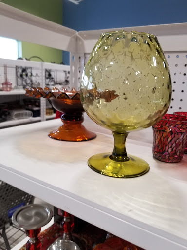 Thrift Store «Goodwill - Blaine: Ulysses Lane NE», reviews and photos, 11701 Ulysses Ln NE, Blaine, MN 55434, USA