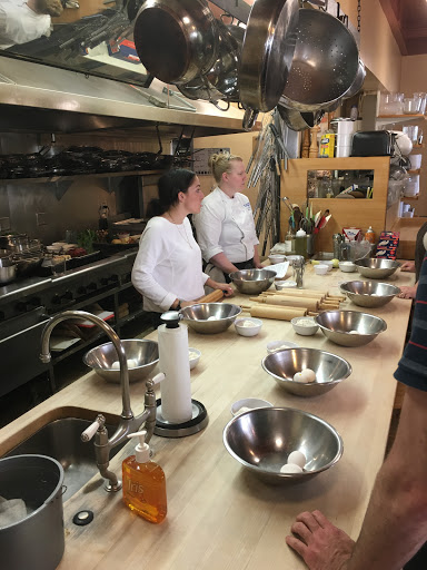 Culinary School «Blue Ribbon Cooking», reviews and photos, 2501 Fairview Ave E, Seattle, WA 98102, USA