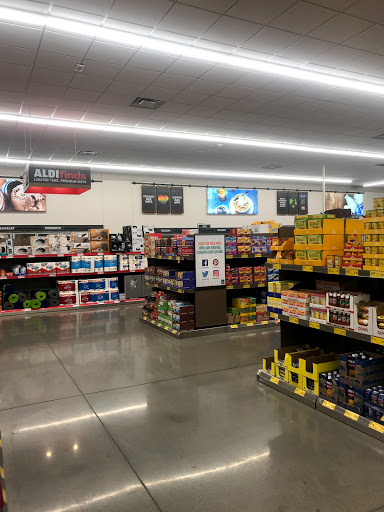 Supermarket «ALDI», reviews and photos, 9 Plaistow Rd, Plaistow, NH 03865, USA