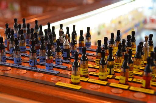 Cigar Shop «Electric Smoke Vapor House», reviews and photos, 322 S Anderson St, Tullahoma, TN 37388, USA