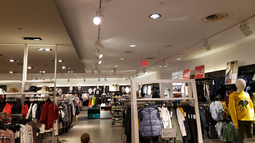 Clothing Store «H&M», reviews and photos, 11800 W Broad St # 1012, Richmond, VA 23233, USA