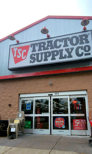Home Improvement Store «Tractor Supply Co.», reviews and photos, 2300 N Woodland Blvd, DeLand, FL 32720, USA