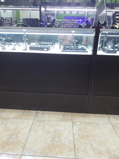 Jeweler «Five Star Jewelers», reviews and photos, 1738 W 49th St #2, Hialeah, FL 33012, USA