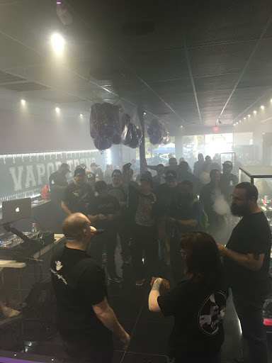 Vaporizer Store «Vapor Trend Vape Shop», reviews and photos, 11407 Spring Cypress Rd #200, Tomball, TX 77377, USA