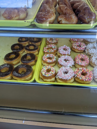 Dessert Shop «Mary Lee Donut Shops», reviews and photos, 6150 Gulf Fwy, Houston, TX 77023, USA