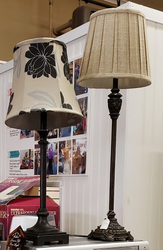 Thrift Store «Hand to Hand Thrift Store», reviews and photos, 785 Terryville Ave, Bristol, CT 06010, USA