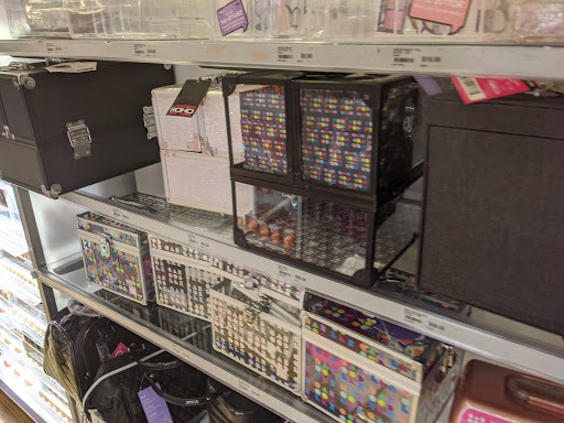 Hair Salon «Ulta Beauty», reviews and photos, 1560 S Randall Rd, Geneva, IL 60134, USA