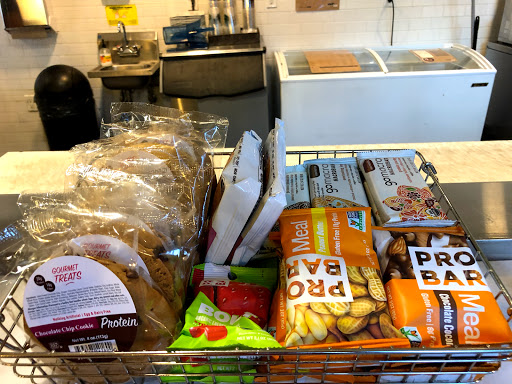 Gym «Equinox Woodland Hills», reviews and photos, 21530 Oxnard St, Woodland Hills, CA 91367, USA