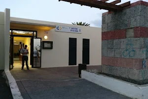 Centro de Salud de Playa Honda image