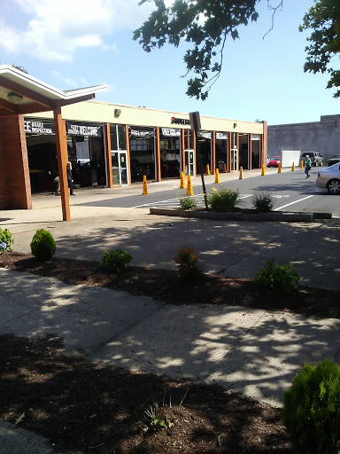 Tire Shop «Firestone Complete Auto Care», reviews and photos, 680 Chapel St, New Haven, CT 06510, USA