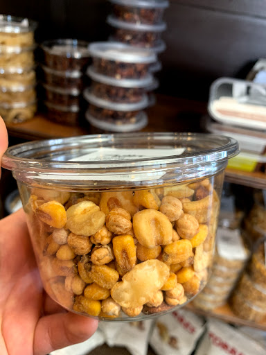 Shopping Mall «The Village», reviews and photos, 6920 Mission Rd, Prairie Village, KS 66208, USA