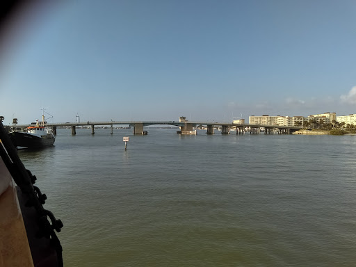 Tourist Attraction «The Pirate Ship Royal Conquest», reviews and photos, 140 Boardwalk Pl E, Madeira Beach, FL 33708, USA
