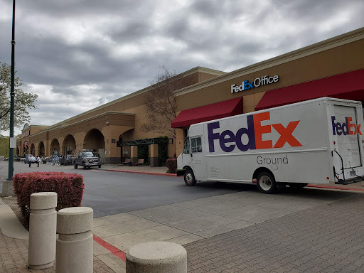 Print Shop «FedEx Office Print & Ship Center», reviews and photos, 6070 Johnson Dr, Pleasanton, CA 94588, USA