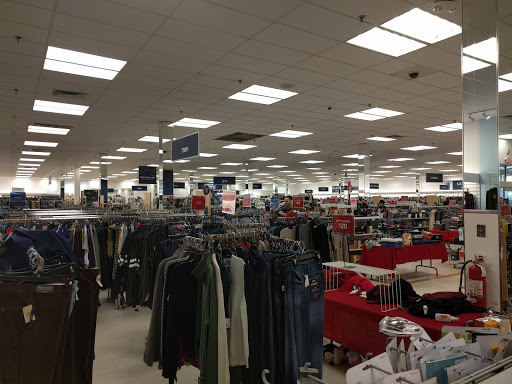 Department Store «Marshalls», reviews and photos, 3850 Mystic Valley Pkwy, Medford, MA 02155, USA