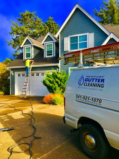Newport Gutter Cleaning in Newport, Oregon