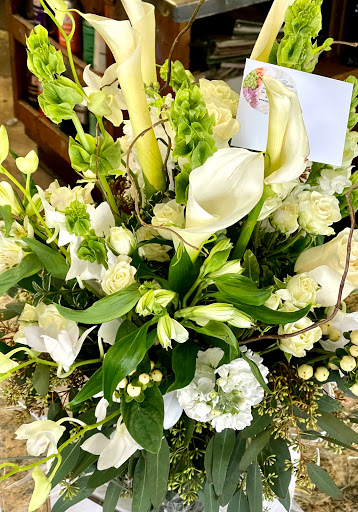 Florist «East Bay Flowers», reviews and photos, 1200 E 14th St, San Leandro, CA 94577, USA