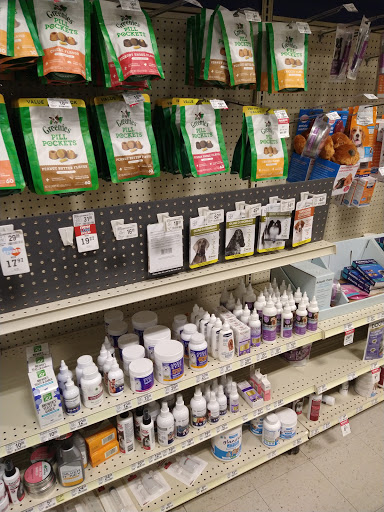 Pet Supply Store «PetSmart», reviews and photos, 105 Wagner Rd, Monaca, PA 15061, USA