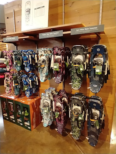 Clothing Store «L.L. Bean», reviews and photos, 75 Evergreen Way, South Windsor, CT 06074, USA