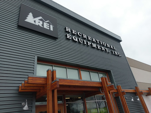 Camping Store «REI», reviews and photos, 6424 Sawmill Rd, Columbus, OH 43235, USA
