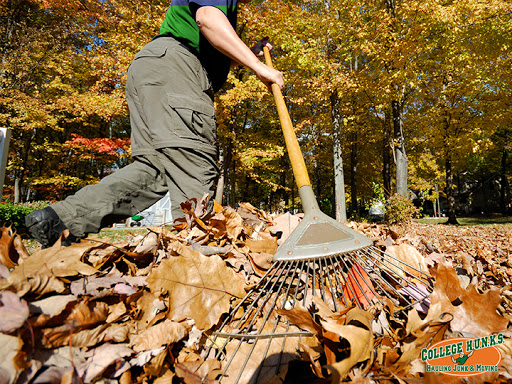 Moving Company «College Hunks Hauling Junk and Moving», reviews and photos, 11800 W Ripley Ave, Milwaukee, WI 53226, USA