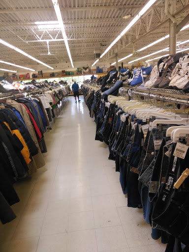 Thrift Store «Valley Thrift Store», reviews and photos, 1717 Woodman Dr, Kettering, OH 45420, USA