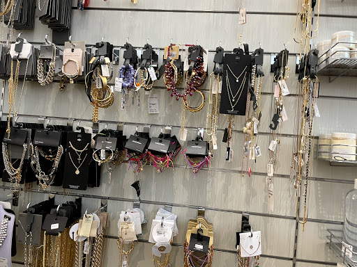 Department Store «Nordstrom Rack Chestnut Street», reviews and photos, 1700 Chestnut St, Philadelphia, PA 19103, USA