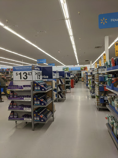 Department Store «Walmart Supercenter», reviews and photos, 33 Sherwood Dr, Tilton, NH 03276, USA