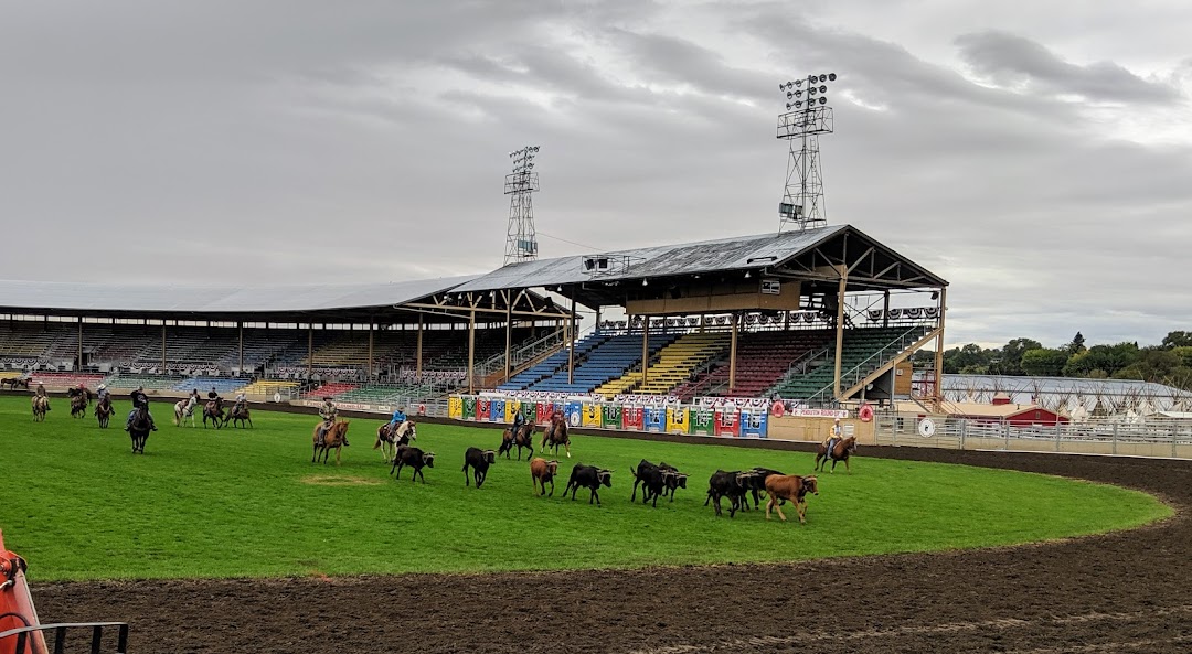 Pendleton Roundup Grandstand