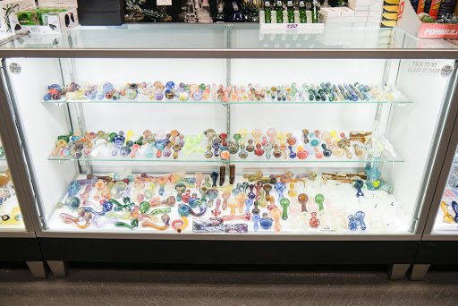 Tobacco Shop «Elevated Smoke and Vape Shop», reviews and photos, 1813 8th Ave S, Nashville, TN 37203, USA