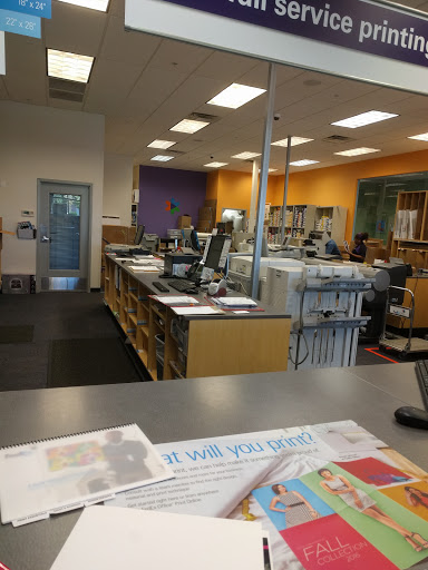 Print Shop «FedEx Office Print & Ship Center», reviews and photos, 3614 28th St SE, Grand Rapids, MI 49512, USA