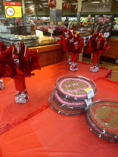 Supermarket «Winn-Dixie», reviews and photos, 1515 E Hallandale Beach Blvd, Hallandale Beach, FL 33009, USA