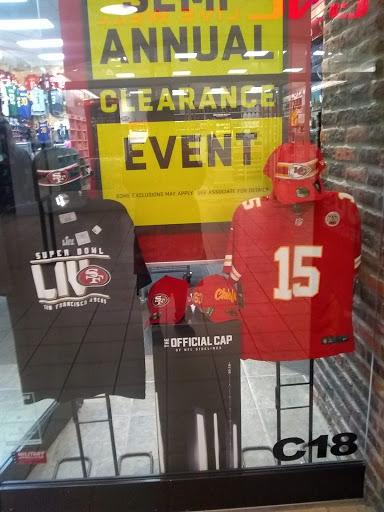 Shopping Mall «Valley Mall», reviews and photos, 2529 Main St, Union Gap, WA 98903, USA