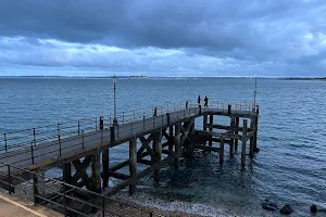 Victoria Pier image