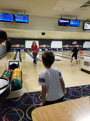 Bowling Alley «Pin Twist Family Entertainment Center», reviews and photos, 308 TX-46, Seguin, TX 78155, USA