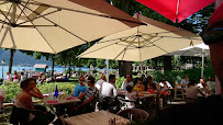 Atmosphère du Restaurant Le Chalet du Port à Menthon-Saint-Bernard - n°16