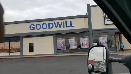 Thrift Store «Goodwill», reviews and photos