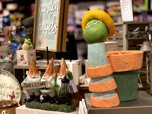 American Restaurant «Cracker Barrel Old Country Store», reviews and photos, 238 Enterprise Dr, Rocky Mount, NC 27804, USA