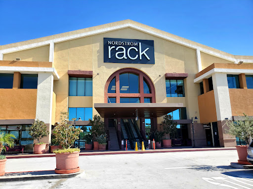 Department Store «Nordstrom Rack Glendale Fashion Center», reviews and photos, 227 N Glendale Ave, Glendale, CA 91206, USA