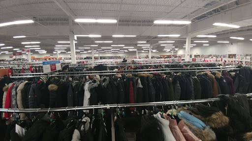 Clothing Store «Burlington Coat Factory», reviews and photos, 4247 Union Deposit Rd, Harrisburg, PA 17111, USA