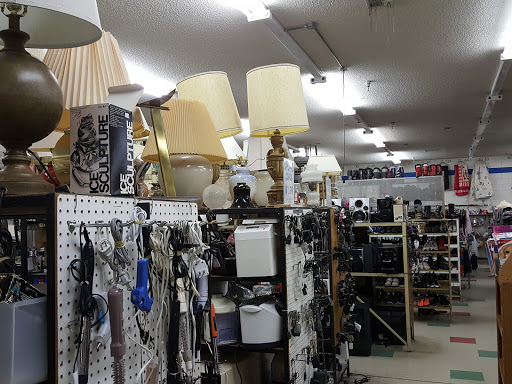 Thrift Store «Better Bargains Thrift Store», reviews and photos, 10209 NE Sandy Blvd, Portland, OR 97220, USA