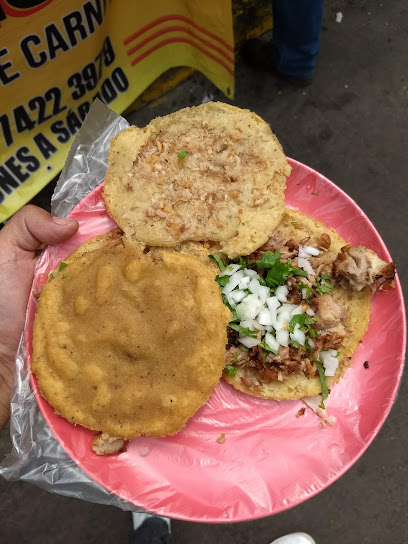 El Güero •Gorditas De Carnitas•, , 