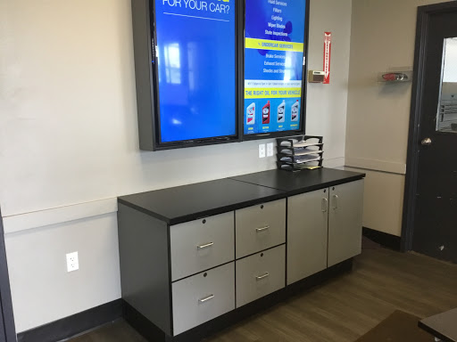 Auto Repair Shop «Monro Muffler Brake & Service», reviews and photos, 260 E Main St, Avon, NY 14414, USA