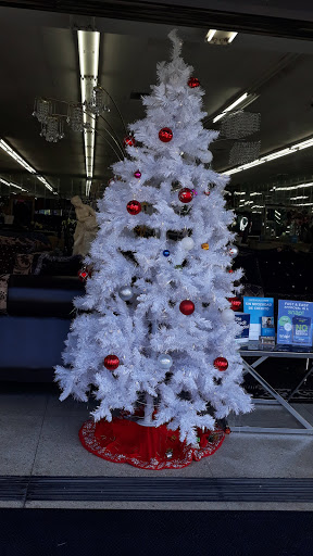 Department Store «JCPenney», reviews and photos, 6420 Pacific Blvd, Huntington Park, CA 90255, USA