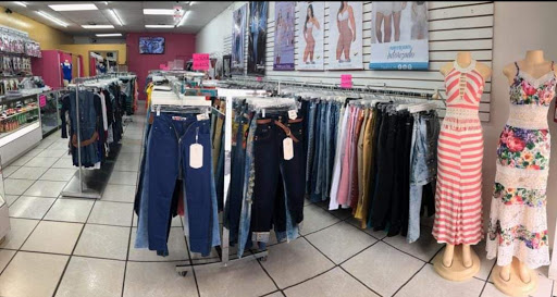 Moda Colombia: Jeans y Fajas Colombianas